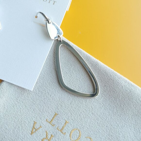 Kendra Scott Kira Silver Drop Earrings - Picture 3 of 3